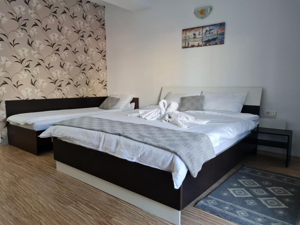 Ingrid Hotell Mangalia Exteriör bild